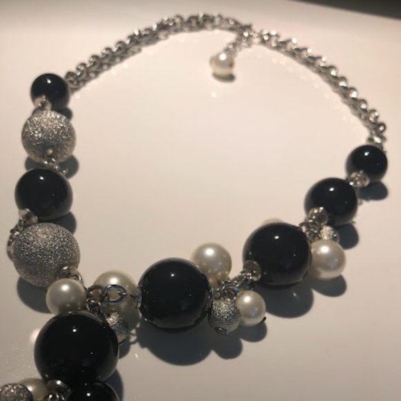 Black, White, and Grey Triple-Color Bead Necklace! - Picture 2 of 3
